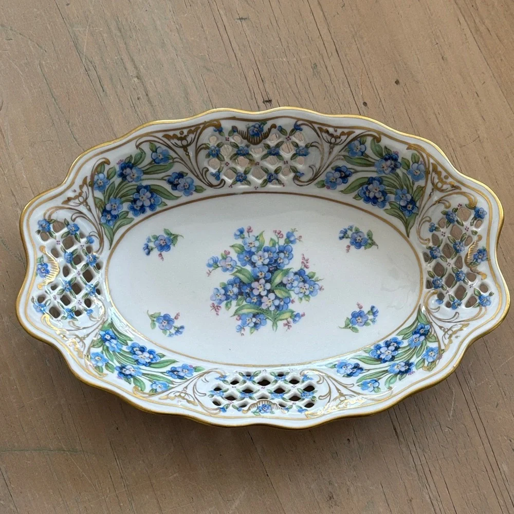 Schumann Bavaria Forget Me Not Dish